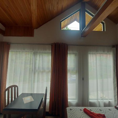 Alisson Hotel Y Restaurant Monteverde Екстериор снимка