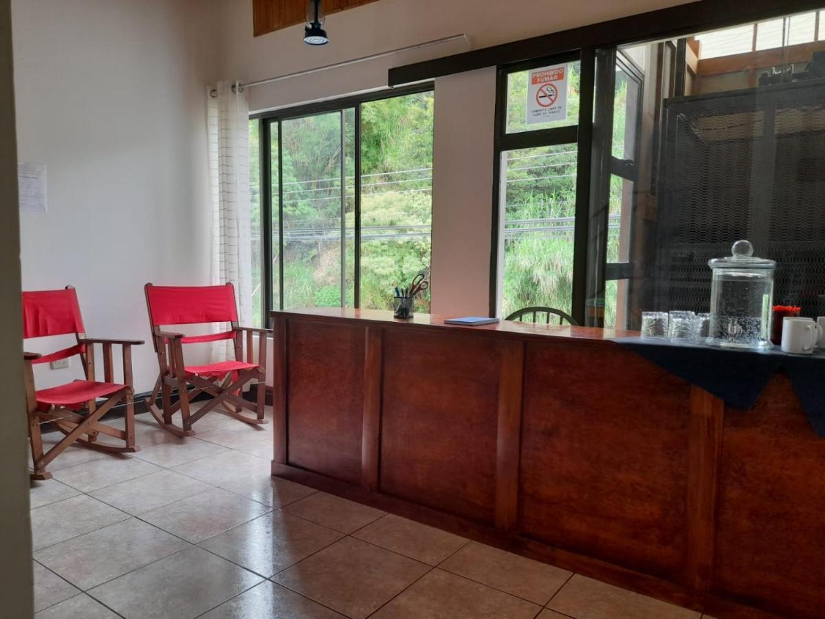 Alisson Hotel Y Restaurant Monteverde Екстериор снимка