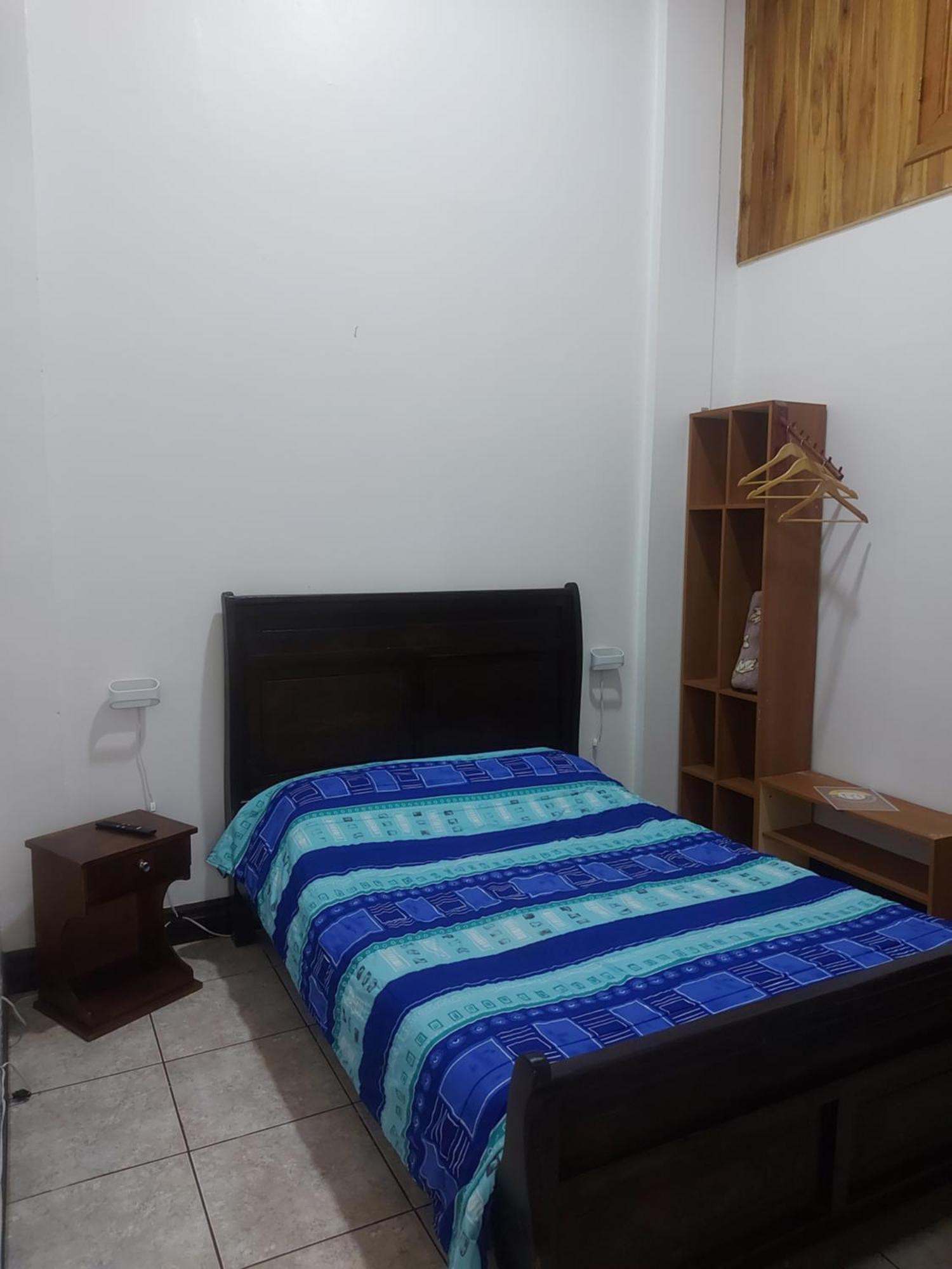 Alisson Hotel Y Restaurant Monteverde Екстериор снимка
