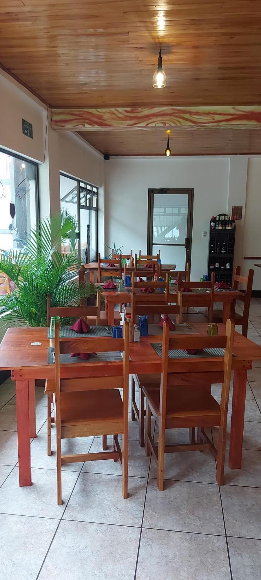Alisson Hotel Y Restaurant Monteverde Екстериор снимка