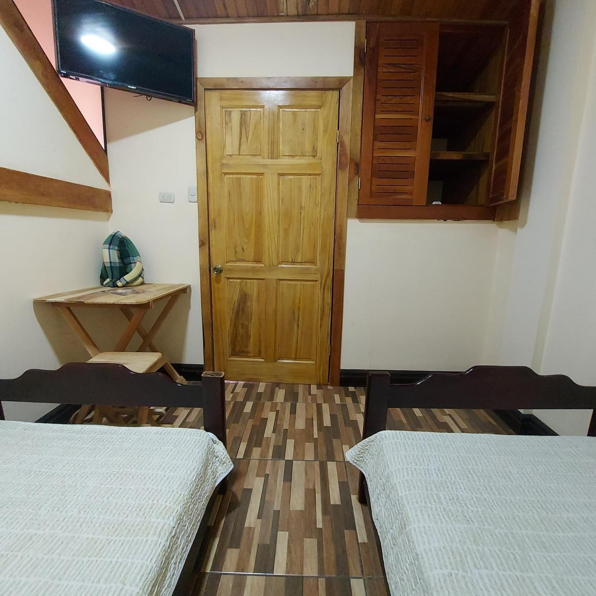 Alisson Hotel Y Restaurant Monteverde Екстериор снимка