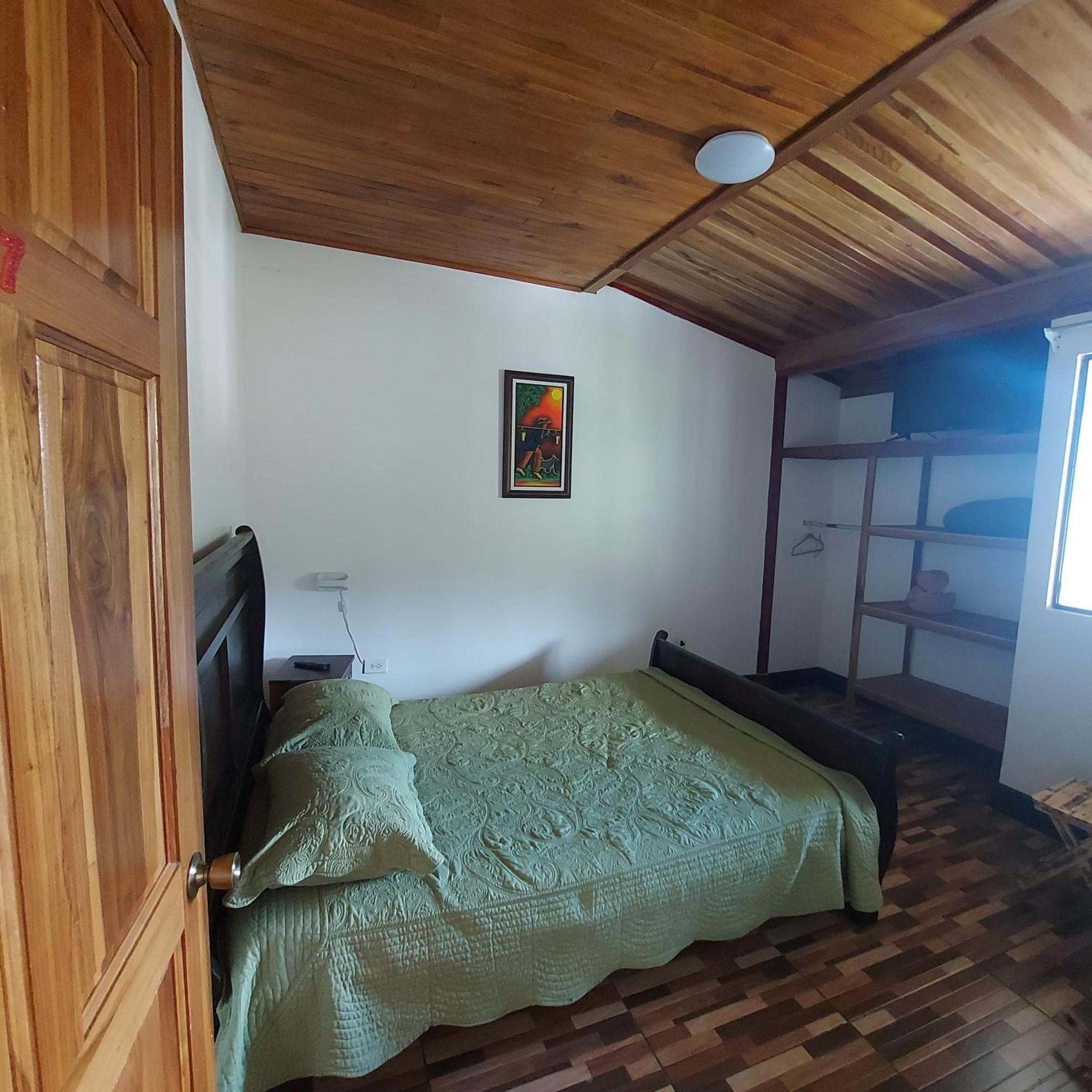 Alisson Hotel Y Restaurant Monteverde Екстериор снимка