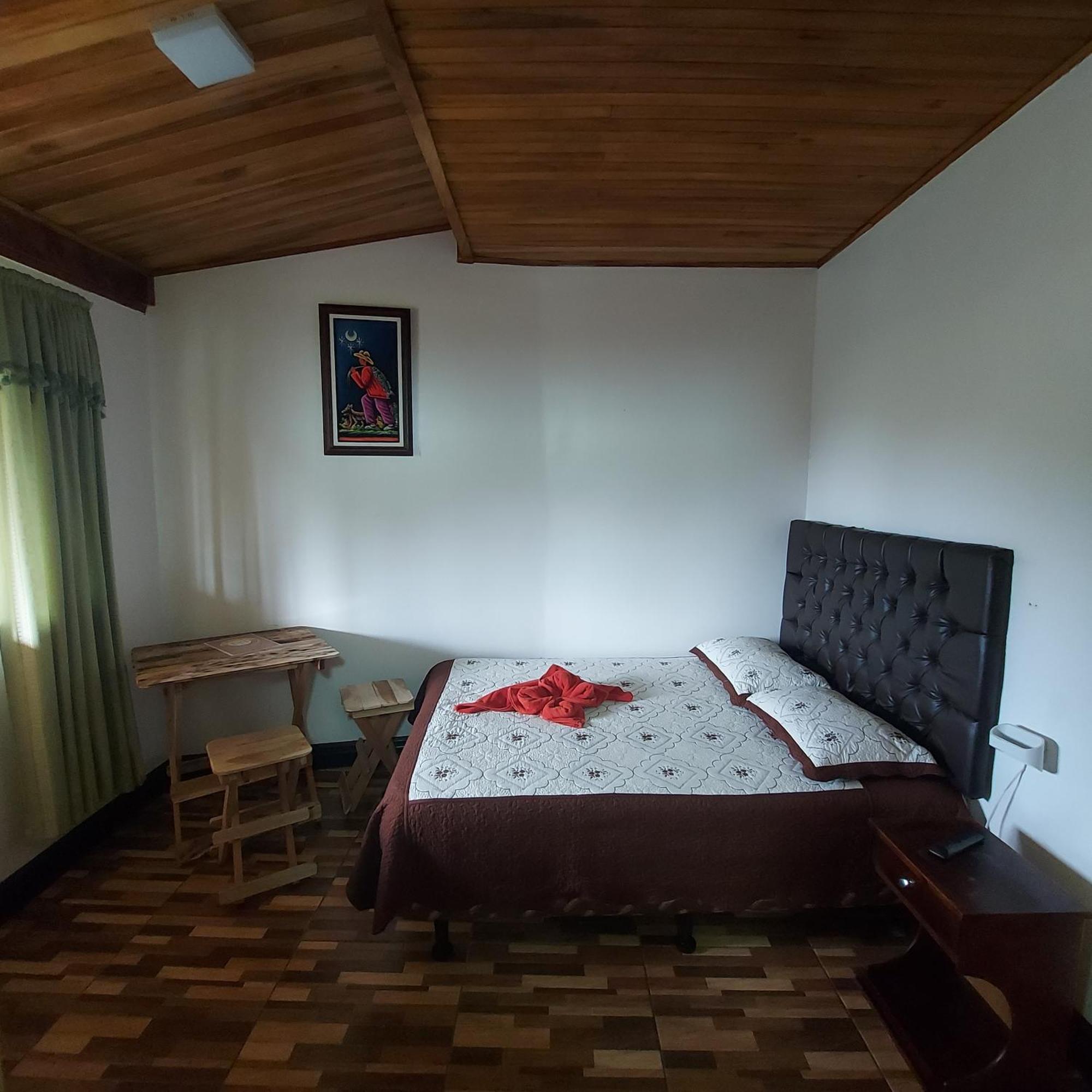 Alisson Hotel Y Restaurant Monteverde Екстериор снимка